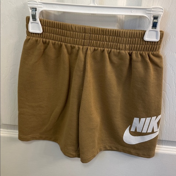 4 Nike sweat short sets size 6 - Picture 12 of 13